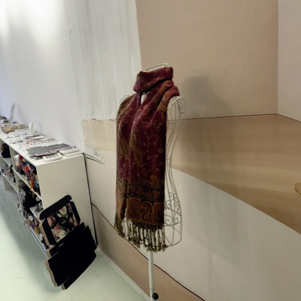 Printed tassel long scarf for women style embroidered scarf hijab - Image 4