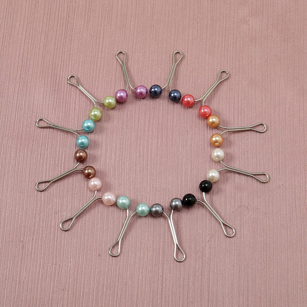 Elegant Silk Scarf Buckle Brooch - Image 11